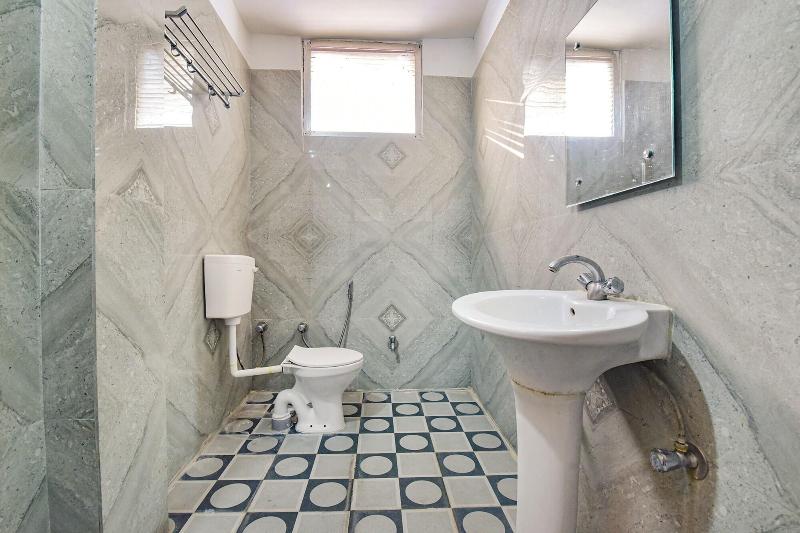 Fabhotel Prem Bihari image
