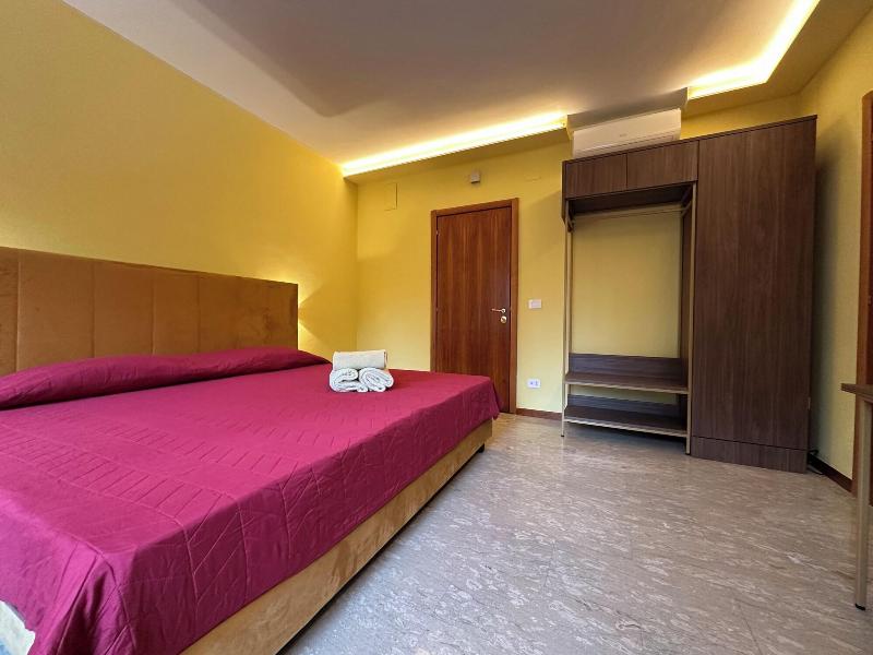 Cconforthotels R B Murat Garden image