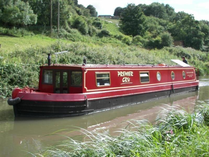 The Cru Houseboats — main photo