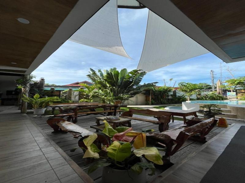 The Hat Trick Hostel image
