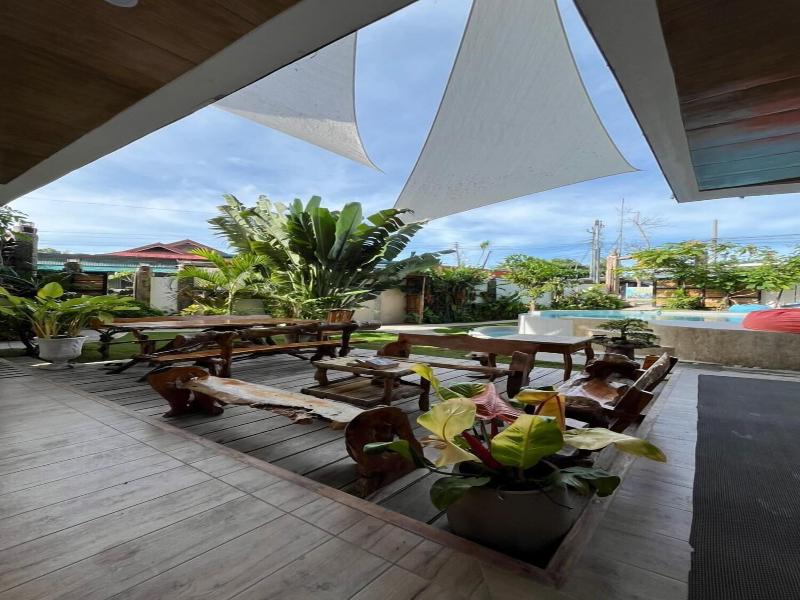 The Hat Trick Hostel image
