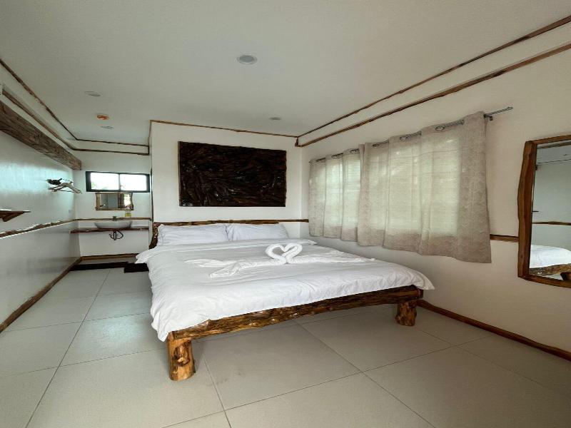 The Hat Trick Hostel image