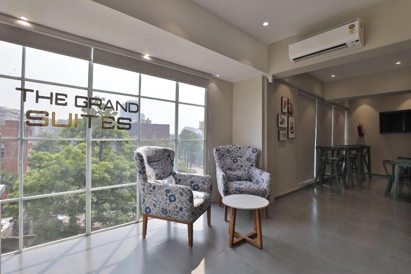 Hotel The Grand Suites image