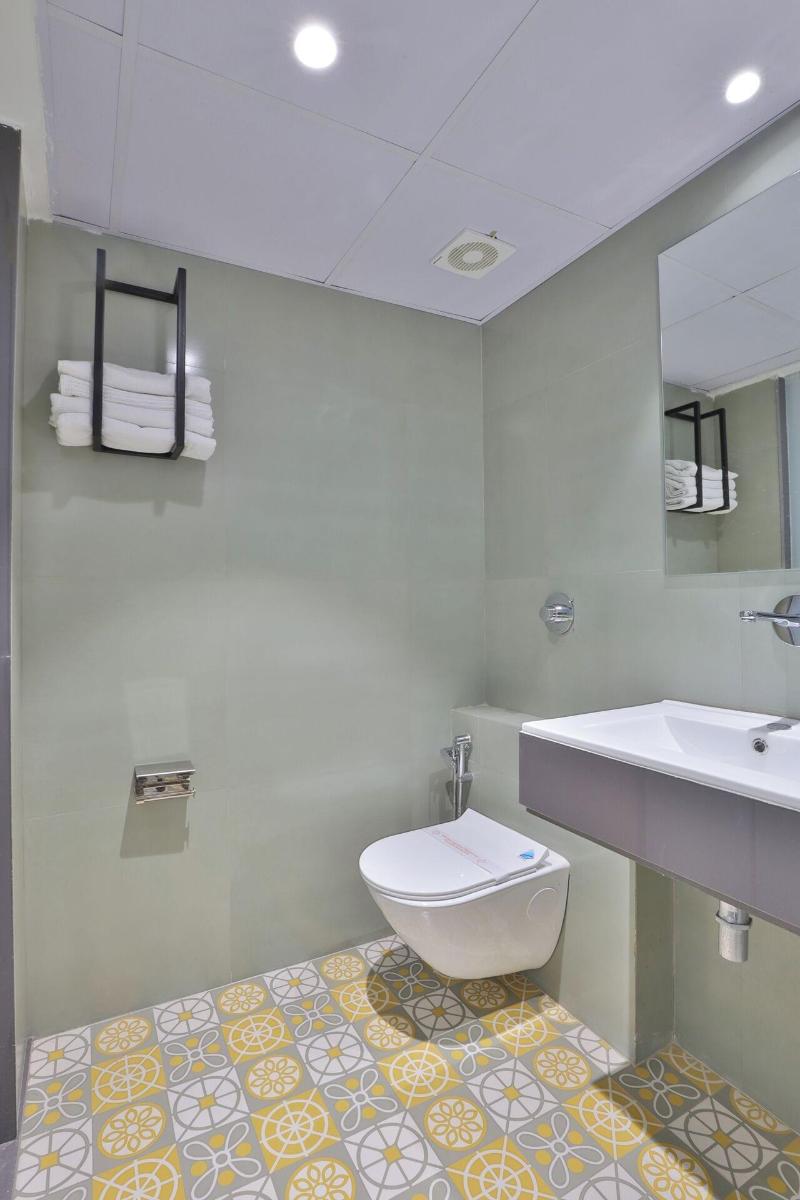 Hotel The Grand Suites image