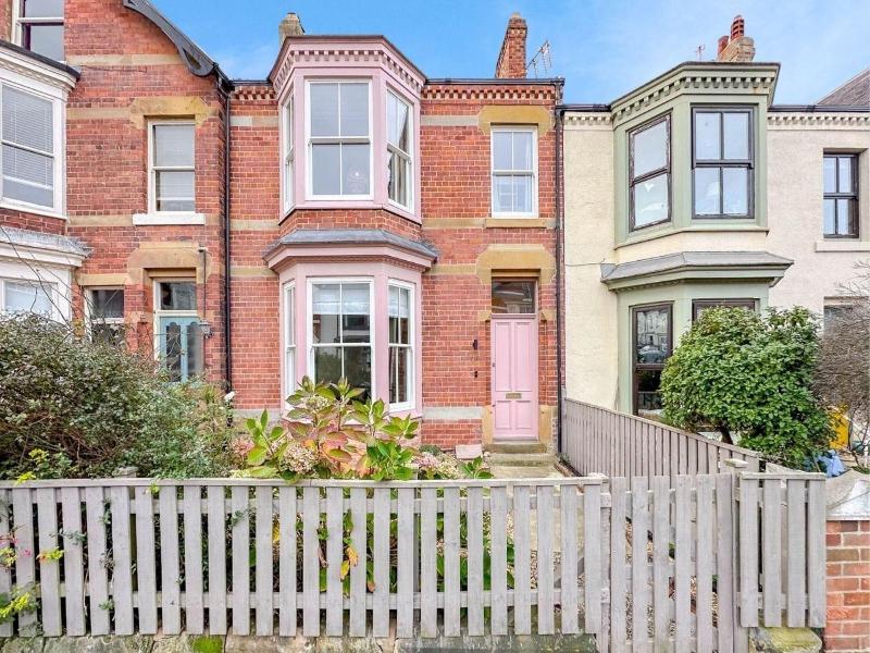 Victorian Beach House In Saltburn By The Sea