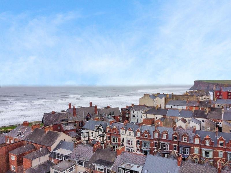 Victorian Beach House In Saltburn By The Sea image