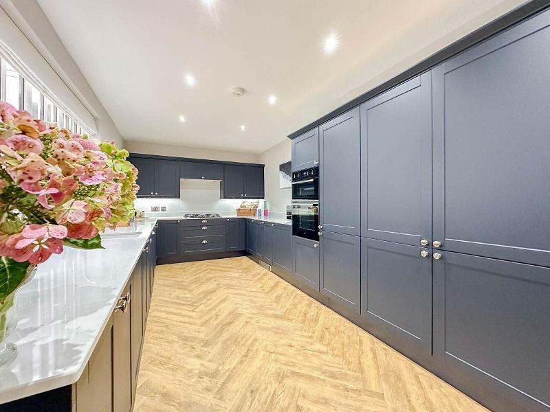 Victorian Beach House In Saltburn By The Sea image
