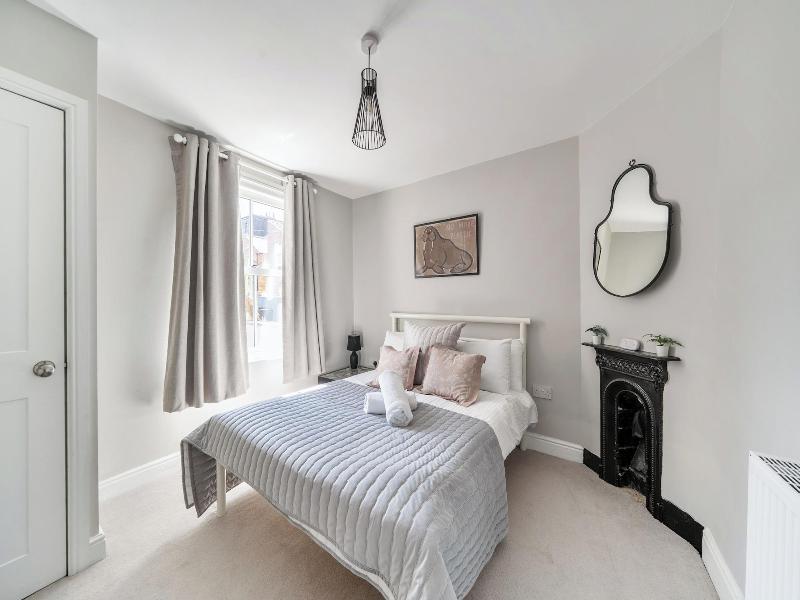 Victorian Beach House In Saltburn By The Sea image