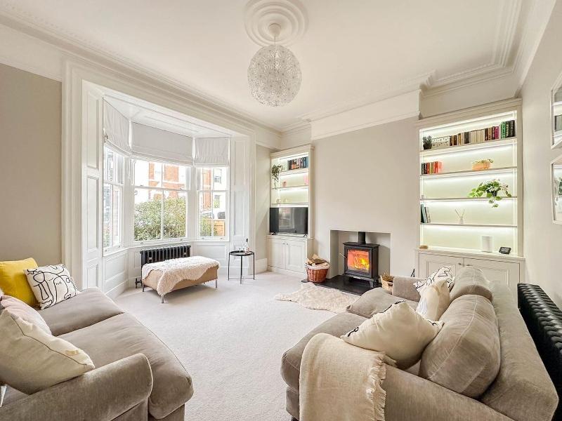 Victorian Beach House In Saltburn By The Sea image