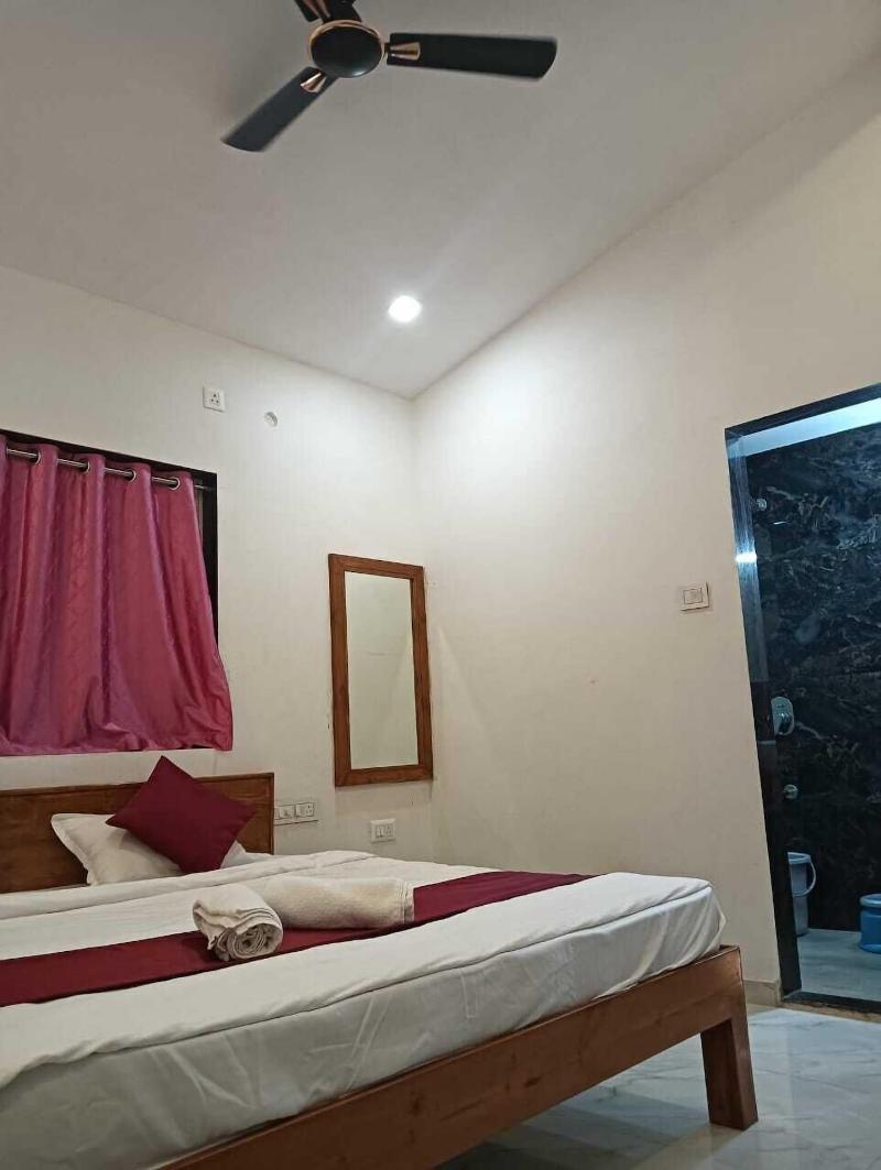 Green Heaven River Side Resort And Villa image