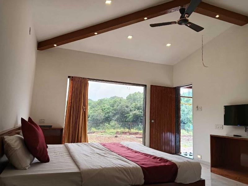 Green Heaven River Side Resort And Villa image