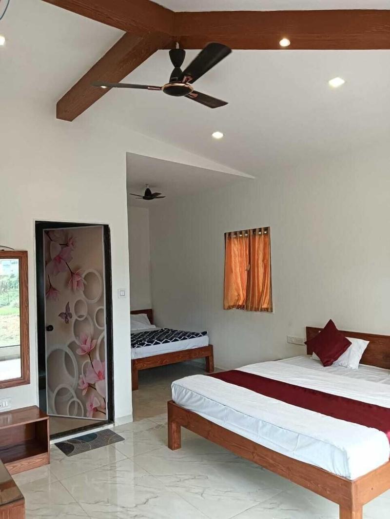 Green Heaven River Side Resort And Villa image