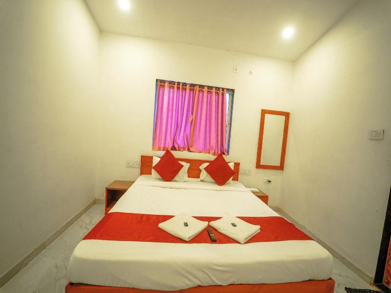 Green Heaven River Side Resort And Villa image