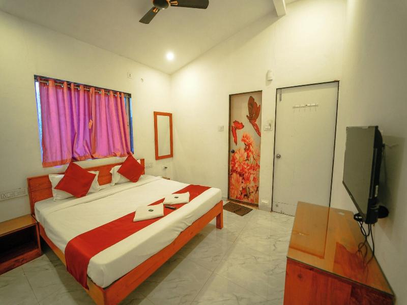 Green Heaven River Side Resort And Villa image
