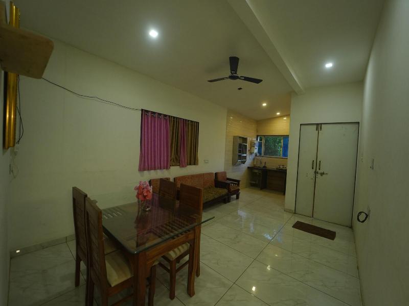 Green Heaven River Side Resort And Villa image