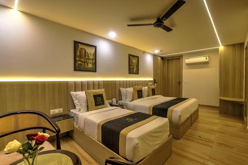 Foxoso Venue Hotel Delhi Airport image