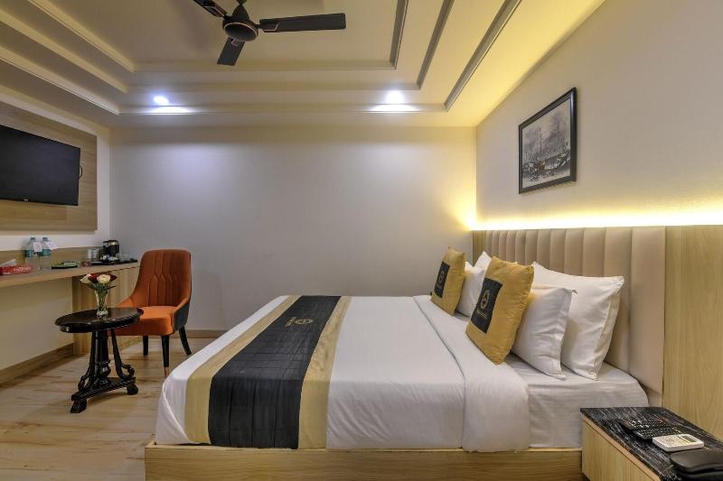 Foxoso Venue Hotel Delhi Airport image