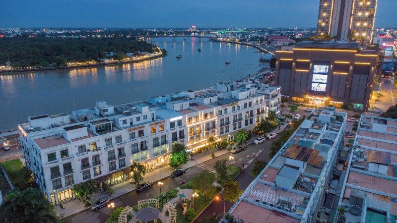 Luxhome Mekong Hotel — exterior view