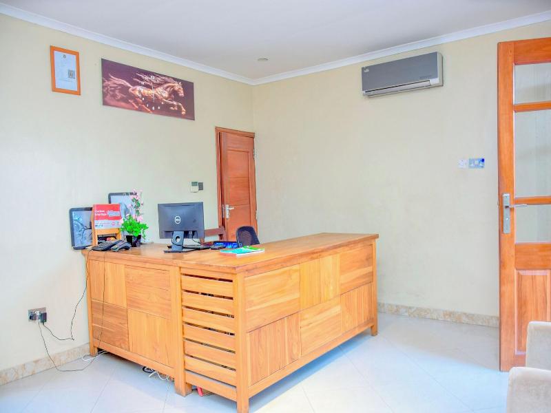 K27 Premier Backpackers image