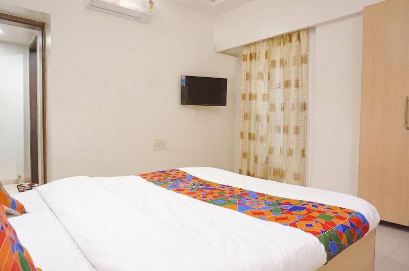 Fabhotel Shree Haree Residency image