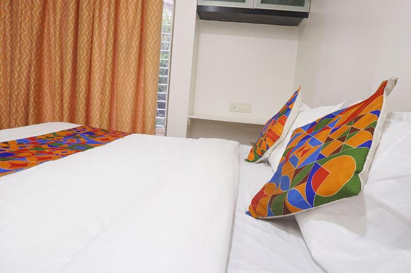 Fabhotel Shree Haree Residency image