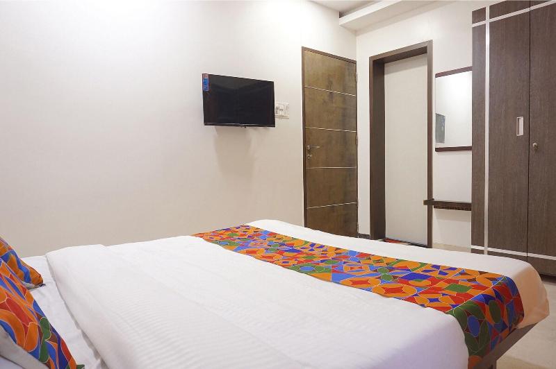 Fabhotel Shree Haree Residency image
