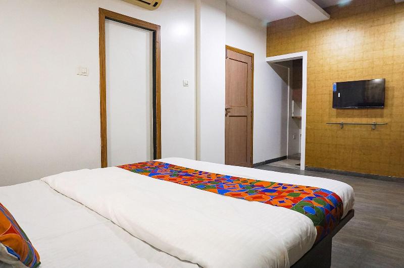 Fabhotel Shree Haree Residency image