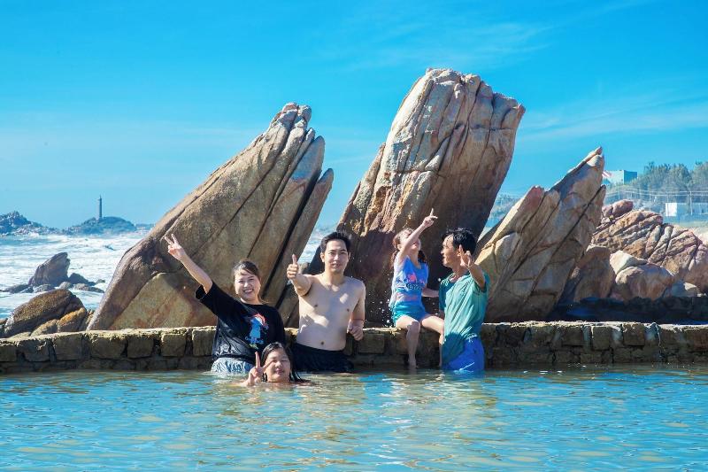 Adora Bay Ke Ga Beach Resort image
