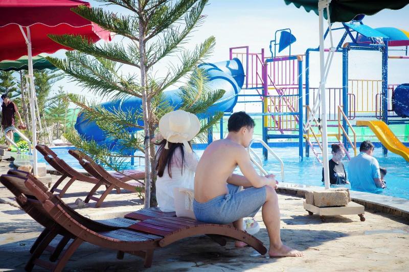 Adora Bay Ke Ga Beach Resort image