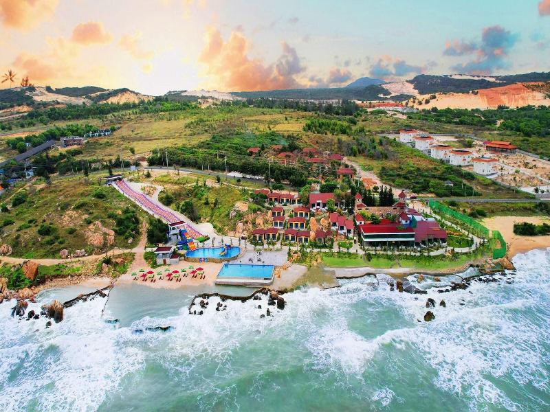 Adora Bay Ke Ga Beach Resort image