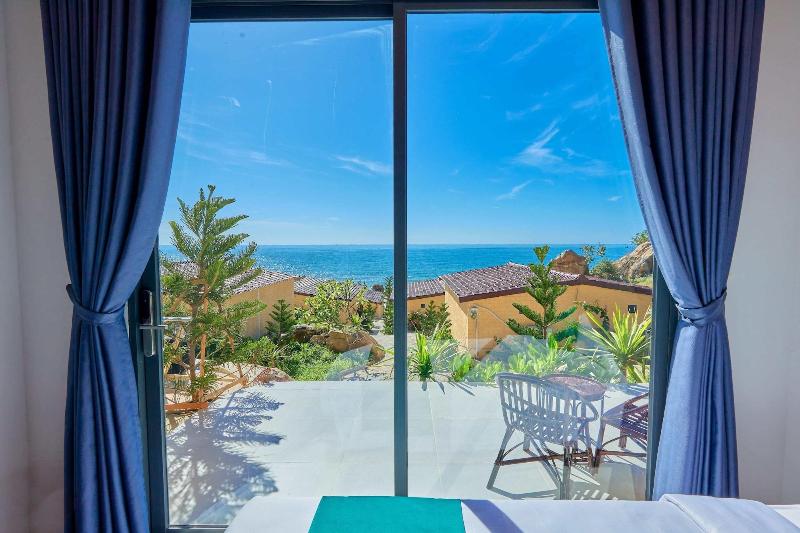 Adora Bay Ke Ga Beach Resort image