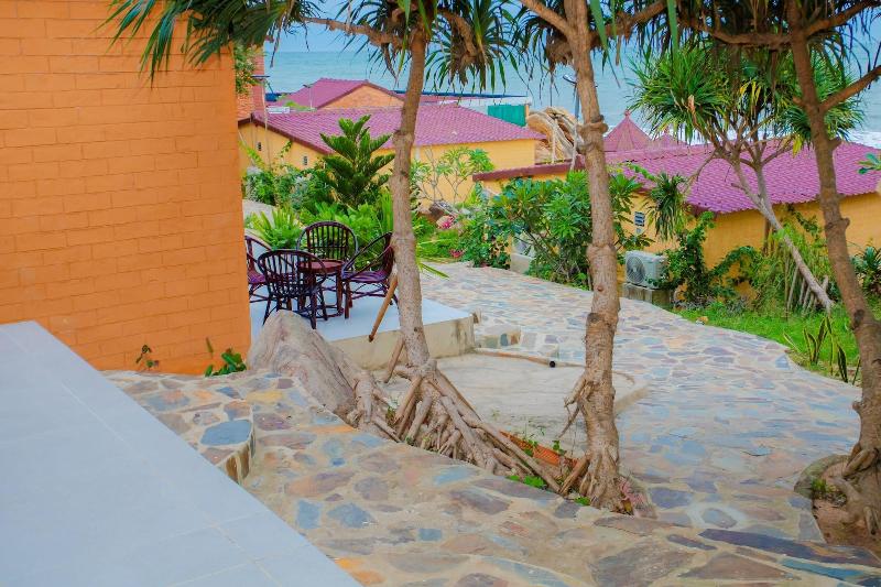 Adora Bay Ke Ga Beach Resort image