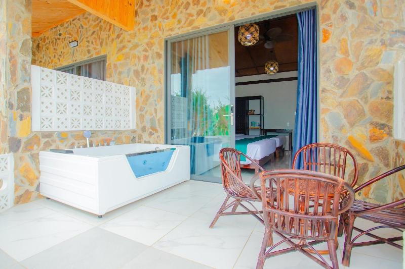 Adora Bay Ke Ga Beach Resort image