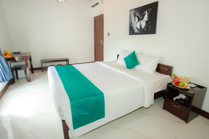 Adora Bay Ke Ga Beach Resort image
