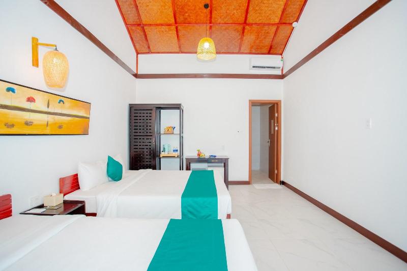 Adora Bay Ke Ga Beach Resort image