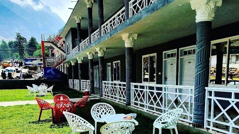 Markhor Inn image