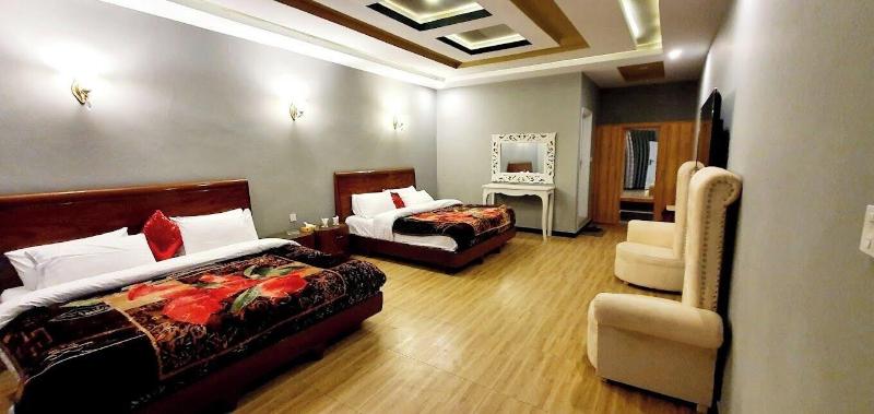 Markhor Inn image
