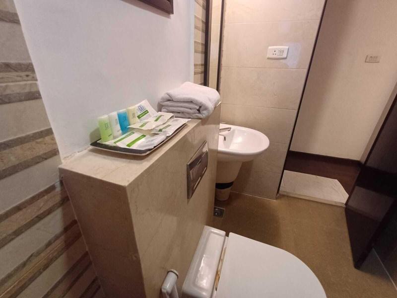 D And A Boutique Hotel image