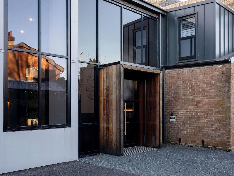 Yallungah Boutique Hotel By Travellers image