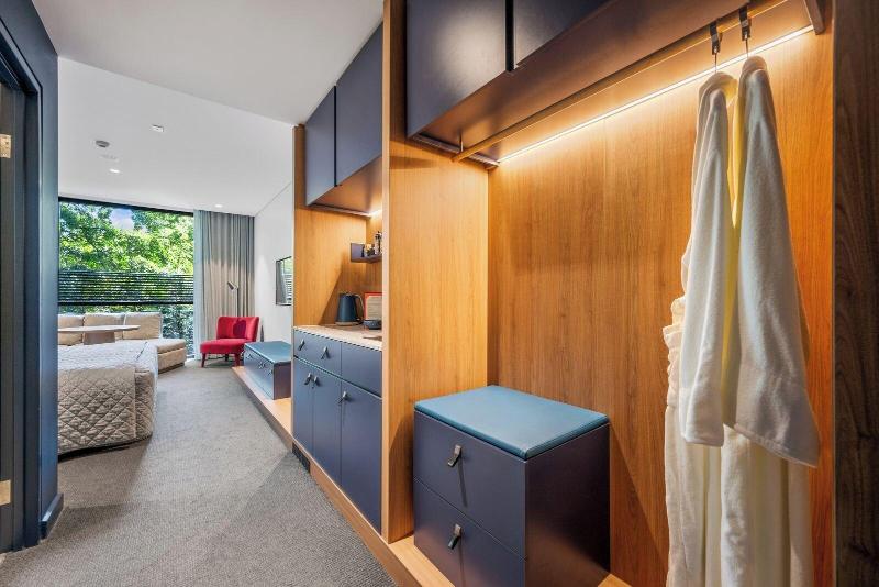 Yallungah Boutique Hotel By Travellers image
