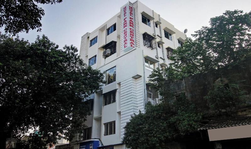 Hotel Park Central — general view