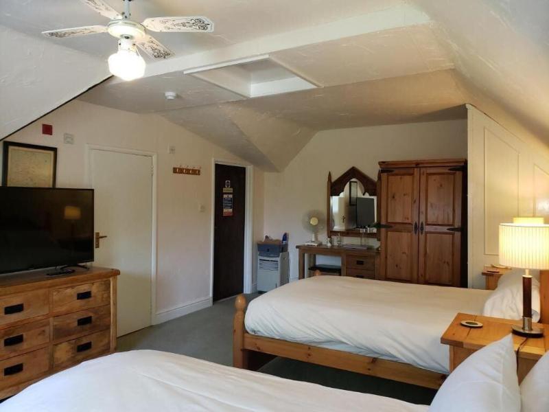 Abingplough House image