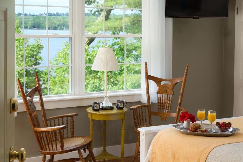 Wolf Cove Inn — photo 61