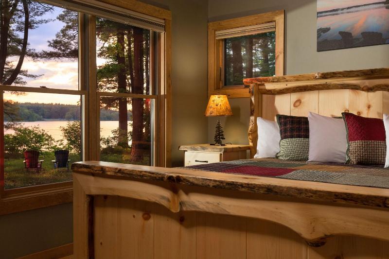 Wolf Cove Inn — photo 85