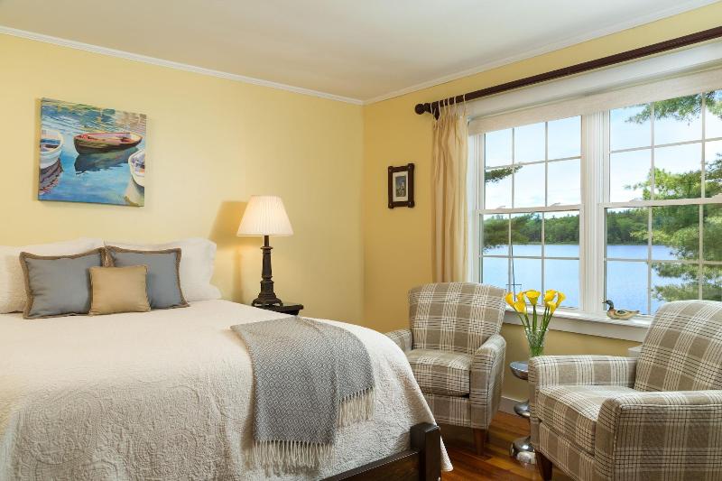 Wolf Cove Inn — photo 19