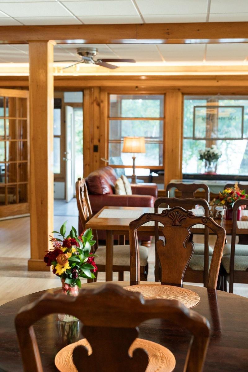 Wolf Cove Inn — photo 29