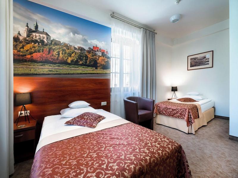 Dom Na Podwalu Lublin image