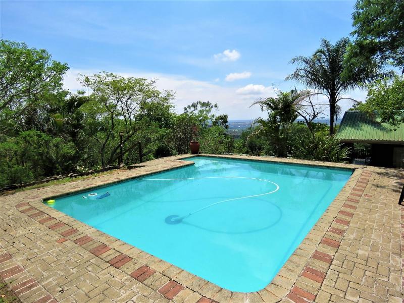 Viewpoint Lodge image