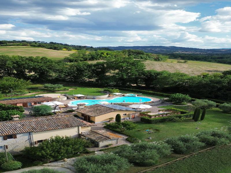 Le Fontanelle Country House image