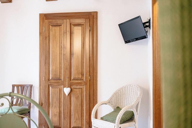 Le Fontanelle Country House image